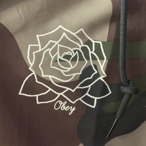 Obey Camo Rose Windbreaker - Picture 2 of 6